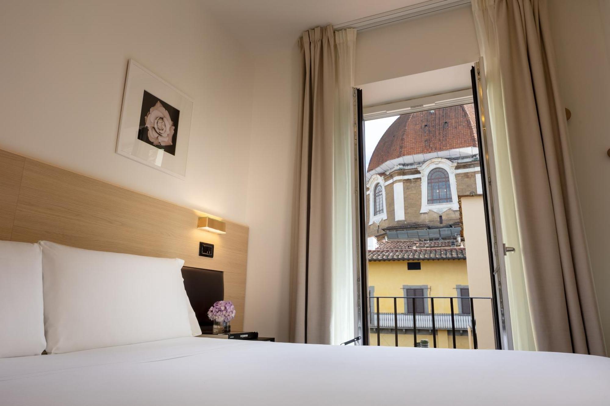 Globus Urban Hotel Florencja Zewnętrze zdjęcie
