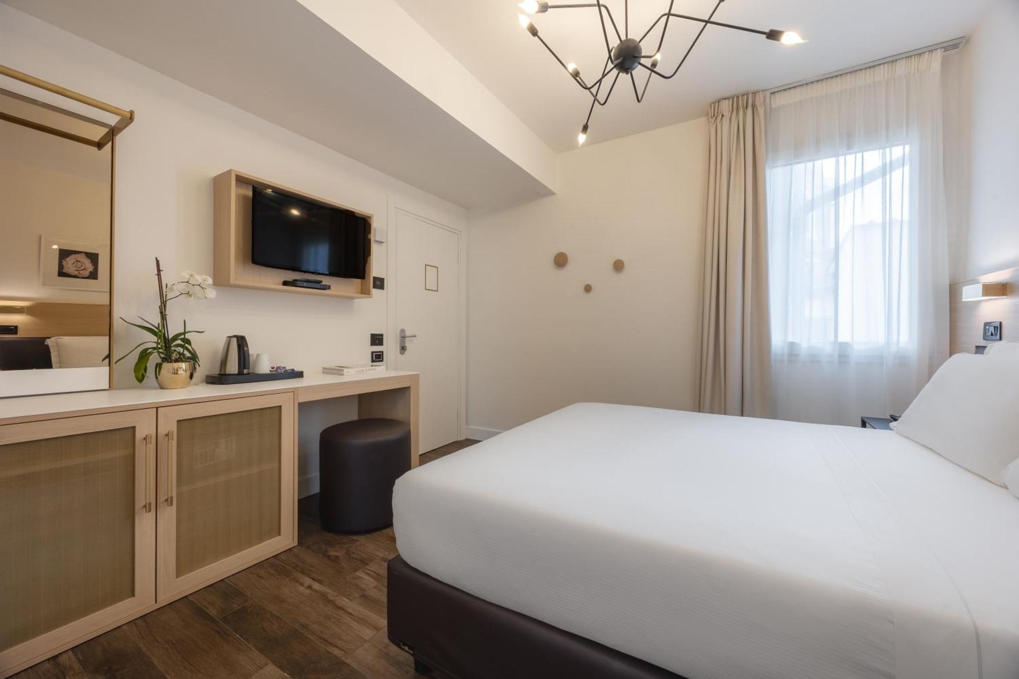 Globus Urban Hotel Florencja Zewnętrze zdjęcie