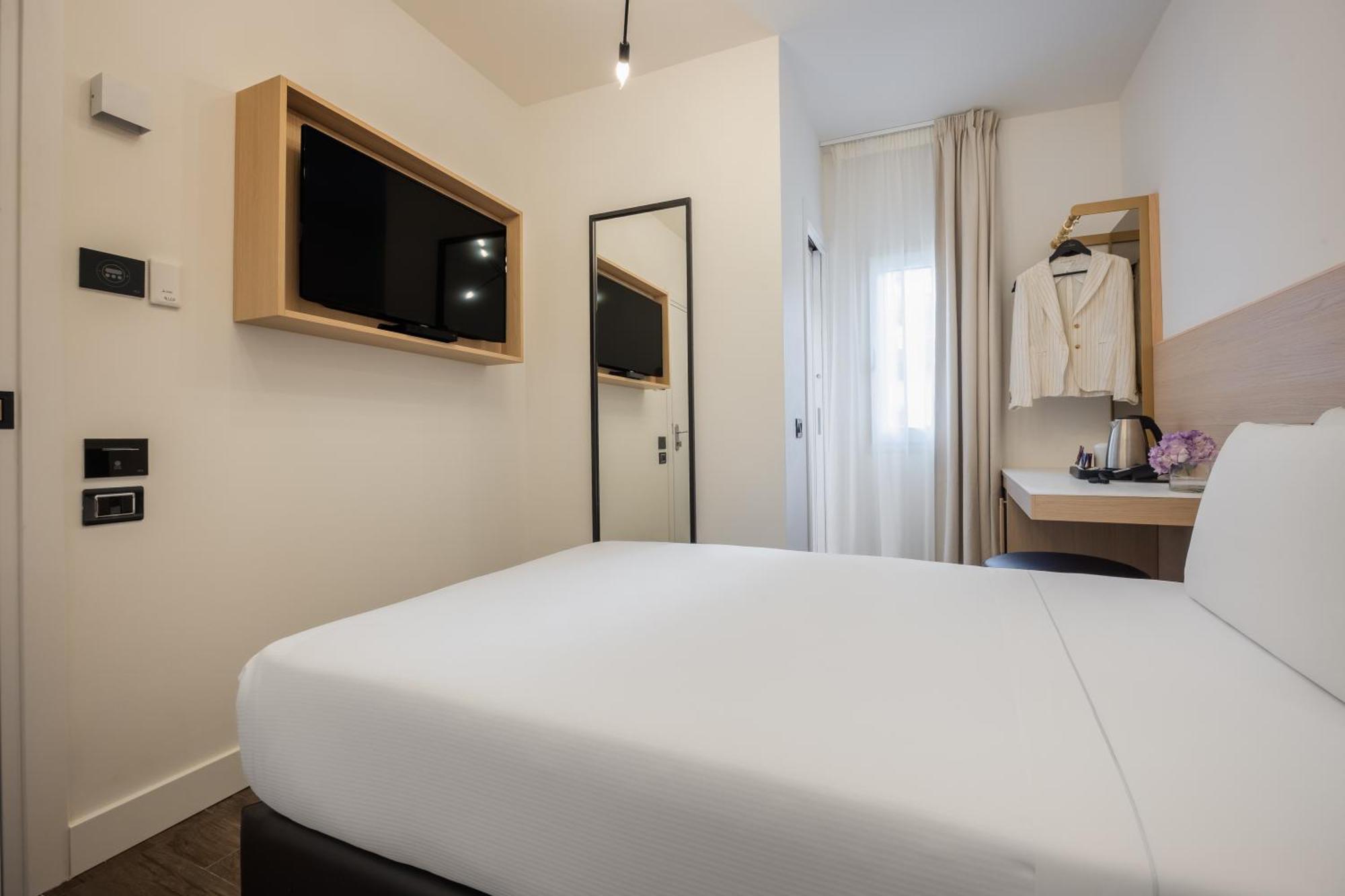 Globus Urban Hotel Florencja Zewnętrze zdjęcie